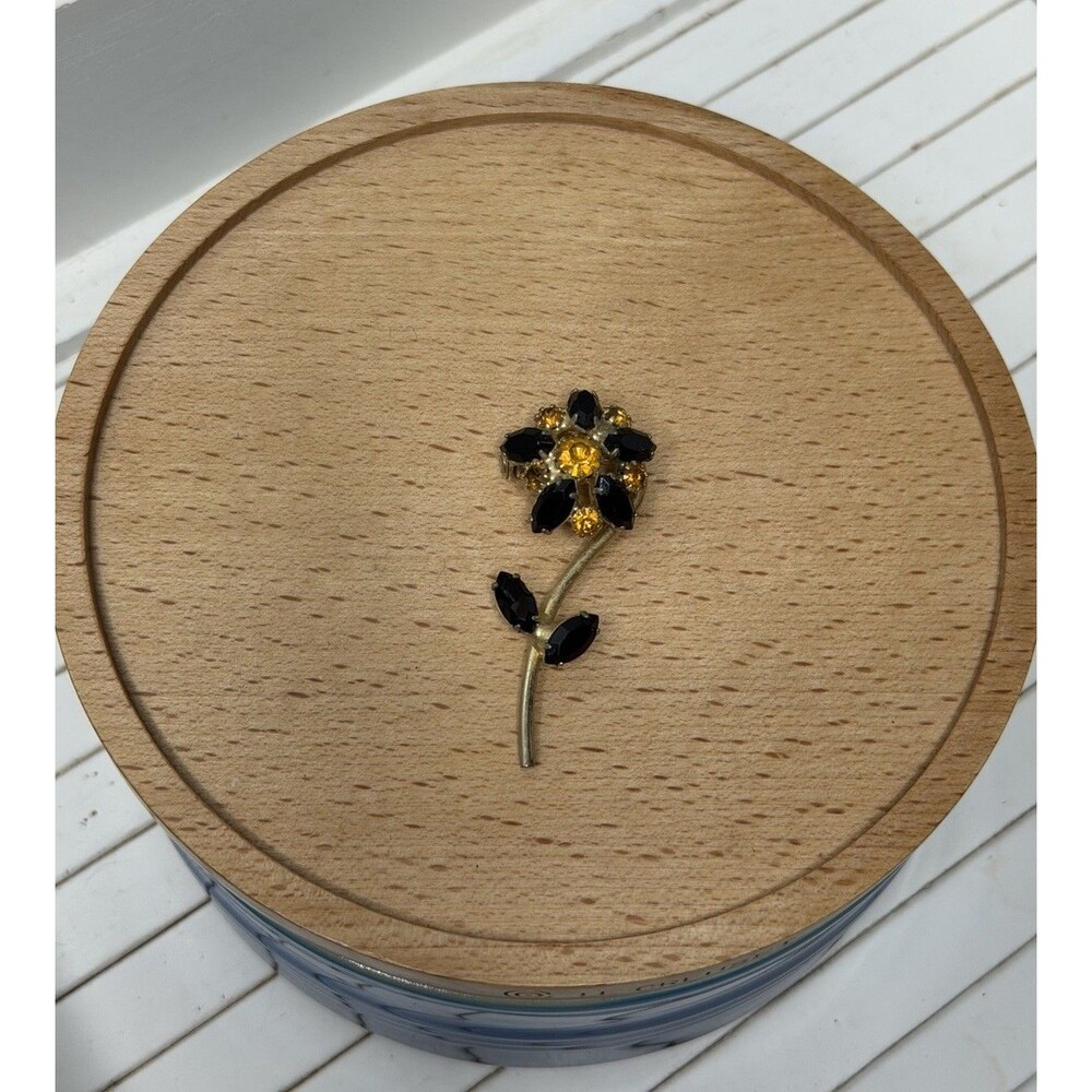 Vintage Black & Golden Rhinestone Flower Gold Tone Stem Pin Brooch